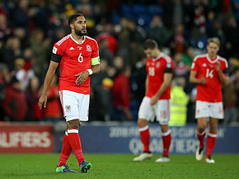 Ashley Williams insists qualif...
